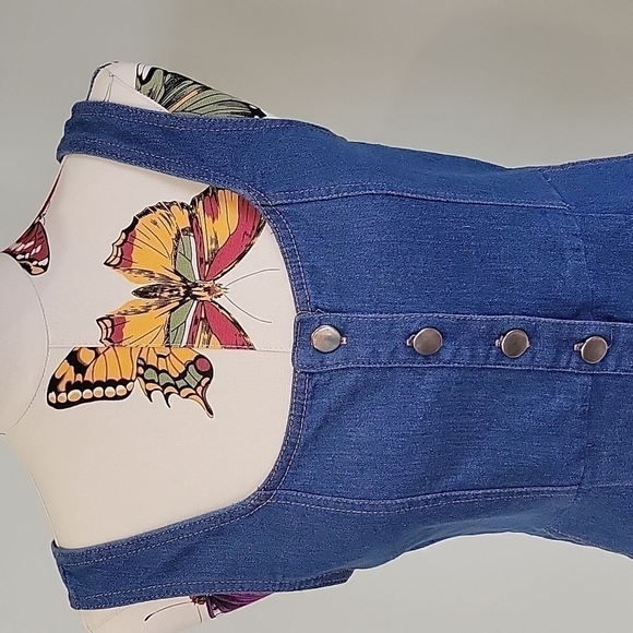 Very J denim jumper with pockets.  100% cotton. Size is Small - Picture 1 of 8